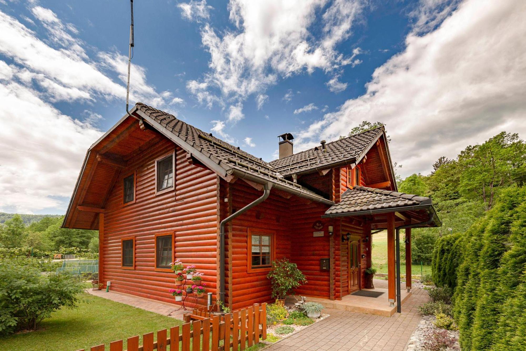 Apartma Metka เมดโวเด ภายนอก รูปภาพ